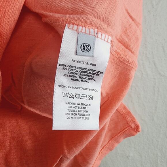 NEW T.la Anthropologie Mango Orange Classic V-Neck Short Sleeve Pocket T-Shirt - Picture 8 of 8